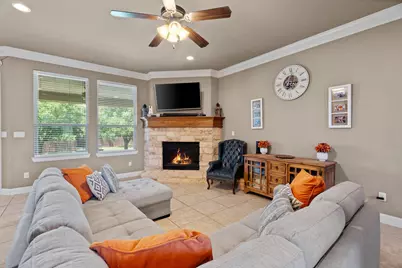 6504 Pinehurst Drive, Granbury, TX 76049 - Photo 7