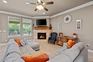 6504 Pinehurst Dr, Granbury, TX 76049 - Photo 7