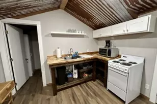 1821 Live Oak Ave, Waco, TX 76708 - Photo 17