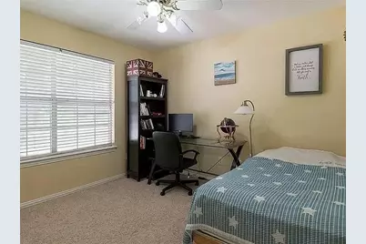 4041 Eisenhower Street, Carrollton, TX 75007 - Photo 17