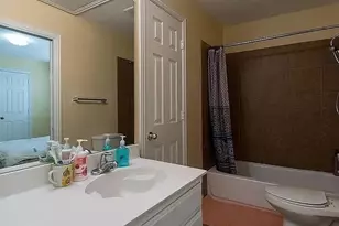 4041 Eisenhower St, Carrollton, TX 75007 - Photo 19