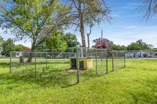 207 N Archer St, Groesbeck, TX 76642 - Photo 31