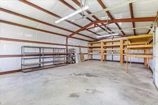 1062 Savannah Ln, Oak Ridge, TX 75142 - Photo 33