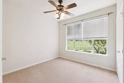 1062 Savannah Lane, Oak Ridge, TX 75142 - Photo 23