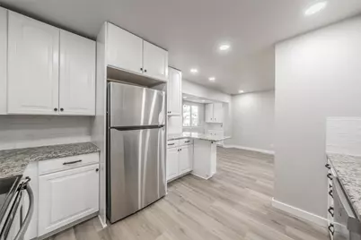 819 Brentwood Lane, Richardson, TX 75080 - Photo 11