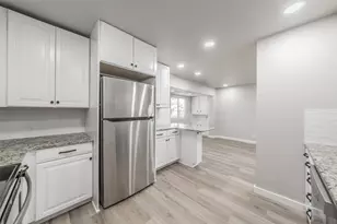 819 Brentwood Ln, Richardson, TX 75080 - Photo 11