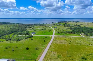 87 Stillwater Shrs Dr, Corsicana, TX 75109 - Photo 1