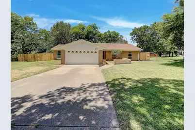917 Bower Drive, Irving, TX 75061 - Photo 1