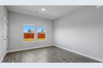 300 Lelo Lane, Mansfield, TX 76063 - Photo 7