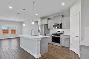 300 Lelo Ln, Mansfield, TX 76063 - Photo 3