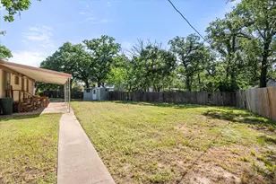 12109 Lunar Ln, Burleson, TX 76028 - Photo 25
