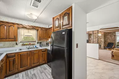 12109 Lunar Lane, Burleson, TX 76028 - Photo 15