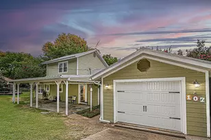 107 Lancelot Dr, Mabank, TX 75156 - Photo 3