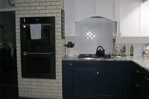 1302 W Wheeler St, Breckenridge, TX 76424 - Photo 13
