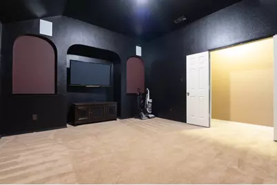 2248 Condor Street, Grand Prairie, TX 75052 - Photo 11