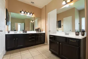 2248 Condor St, Grand Prairie, TX 75052 - Photo 5