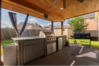 2248 Condor Street, Grand Prairie, TX 75052 - Photo 3