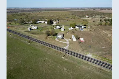 16531 Fm 455 E, Pilot Point, TX 76258 - Photo 17