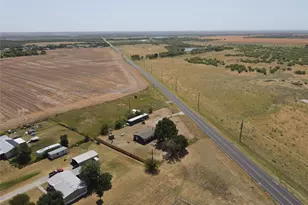 16531 Fm 455 E, Pilot Point, TX 76258 - Photo 13
