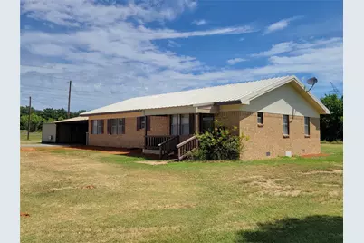 215 Cedar Court, Graham, TX 76450 - Photo 9