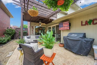 2903 Fort Point Lane, Carrollton, TX 75007 - Photo 25