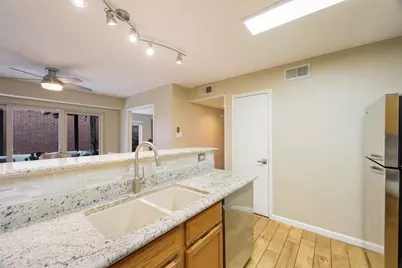 2903 Fort Point Lane, Carrollton, TX 75007 - Photo 13