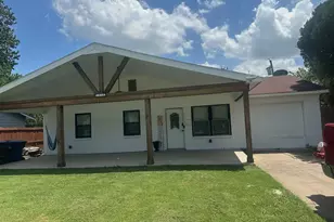 1010 Kings Row, McKinney, TX 75069 - Photo 1