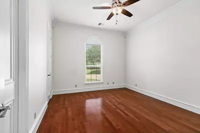 8945 Waterchase Circle, Fort Worth, TX 76120 - Photo 25