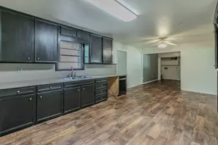 139 Anderson County Road 389, Palestine, TX 75801 - Photo 5