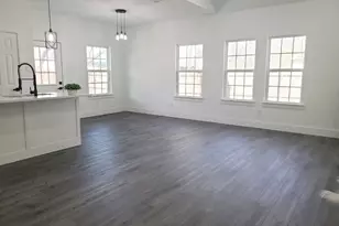 1903 King St, Greenville, TX 75401 - Photo 3