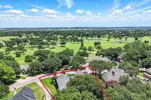 3629 Green Hollow Dr, Grand Prairie, TX 75052 - Photo 3