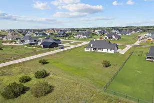 6317 Vega Rd, Godley, TX 76044 - Photo 27