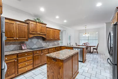 2100 Deer Run, Denison, TX 75020 - Photo 9