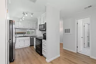 5981 Arapaho Rd, Dallas, TX 75248 - Photo 7