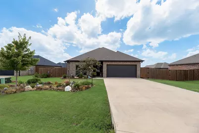 2112 Cole Street, Mabank, TX 75147 - Photo 5