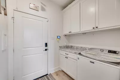 2112 Cole Street, Mabank, TX 75147 - Photo 17