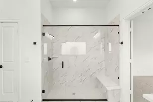 913 Cannes Dr, Red Oak, TX 75154 - Photo 23