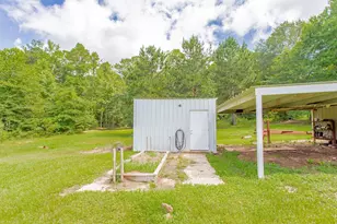 636 Roberson Rd, Hallsville, TX 75650 - Photo 11