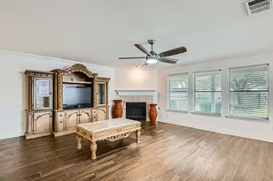 10229 Olivia Dr, McKinney, TX 75072 - Photo 5