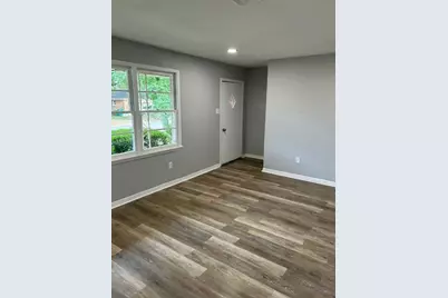 104 N Emberwood Drive, Robinson, TX 76706 - Photo 3