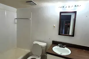 204 Overhill Dr, Waxahachie, TX 75165 - Photo 35