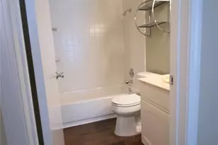 3121 Sondra Dr, Fort Worth, TX 76107 - Photo 9