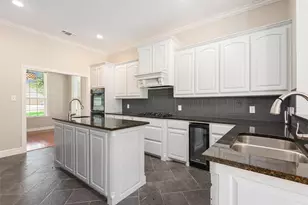 119 Sugartree Cir, Lipan, TX 76462 - Photo 11