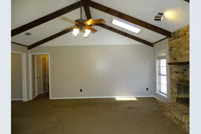 3304 Wayland Drive, Fort Worth, TX 76133 - Photo 9