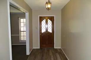 3304 Wayland Dr, Fort Worth, TX 76133 - Photo 3