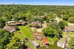 321 Timberlake Dr, Azle, TX 76020 - Photo 33