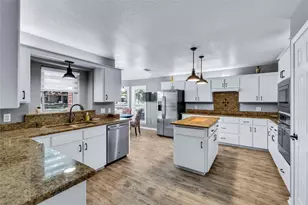 321 Timberlake Dr, Azle, TX 76020 - Photo 11