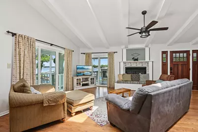 11701 Oakwood Lane, Fort Worth, TX 76179 - Photo 7