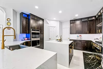 713 Royal Crest Court, McKinney, TX 75072 - Photo 13