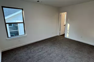 2428 S Fannin Ave, Denison, TX 75020 - Photo 13